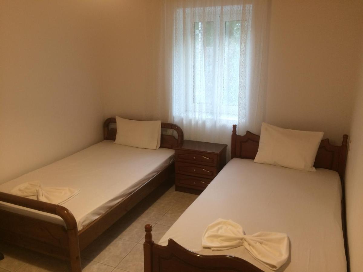 Guesthouse "Athina" Elliniko  Eksteriør bilde